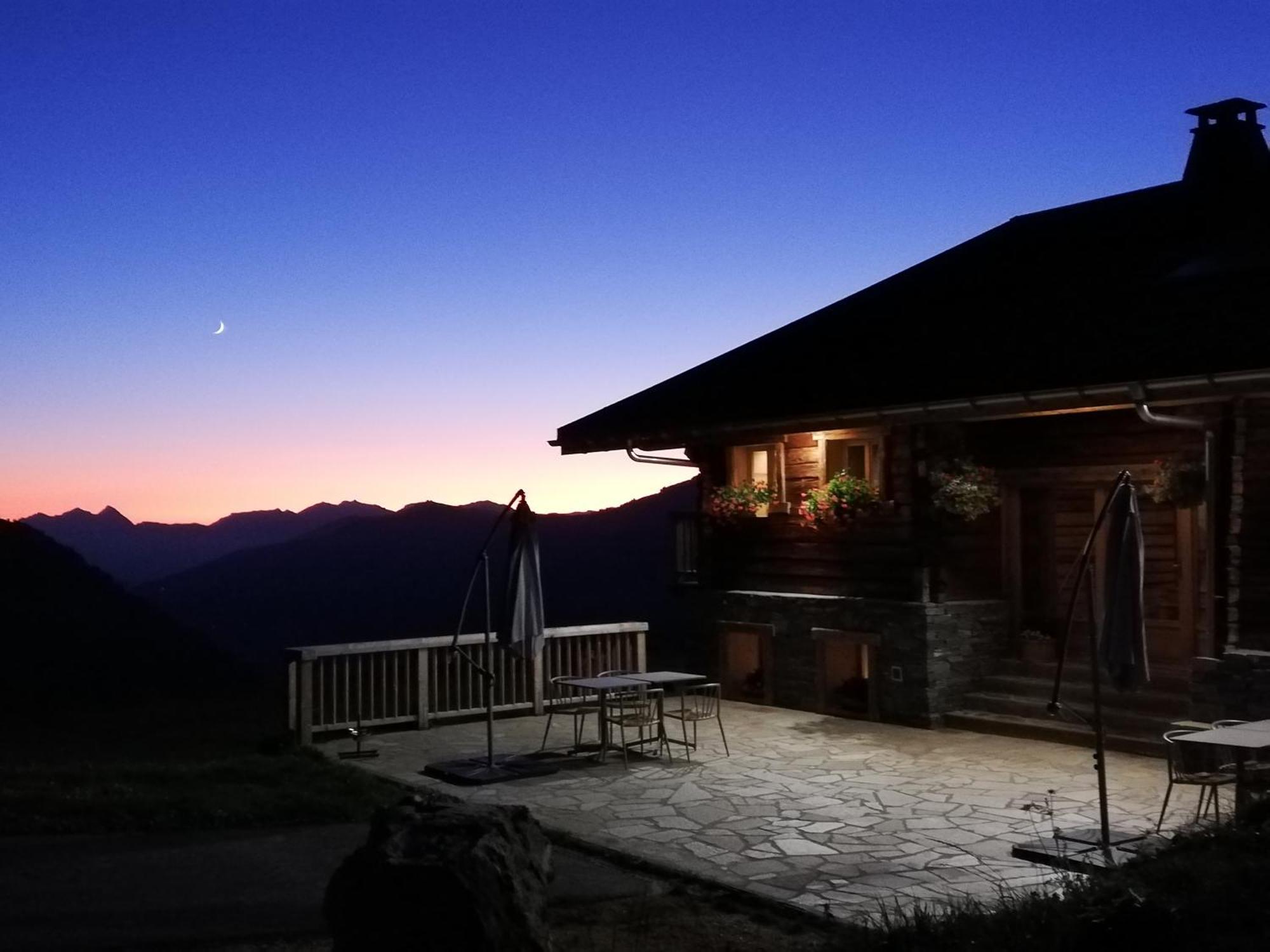 Chambres Et Tables D'Hotes Le Choton A Nono - Col Du Joly Beaufortain Hauteluce Ngoại thất bức ảnh
